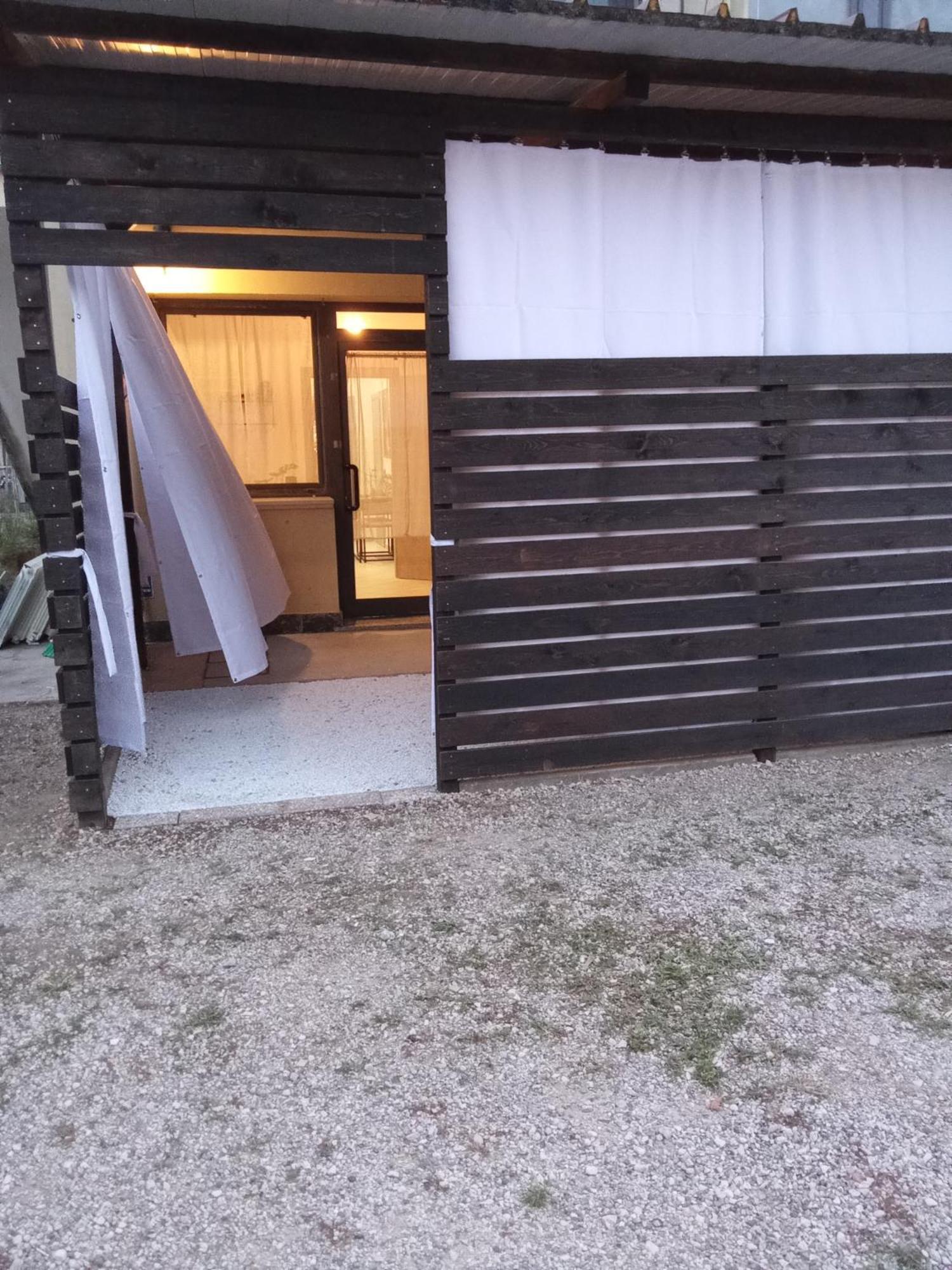 Labandabassottiferrara Monestirolo Exteriör bild